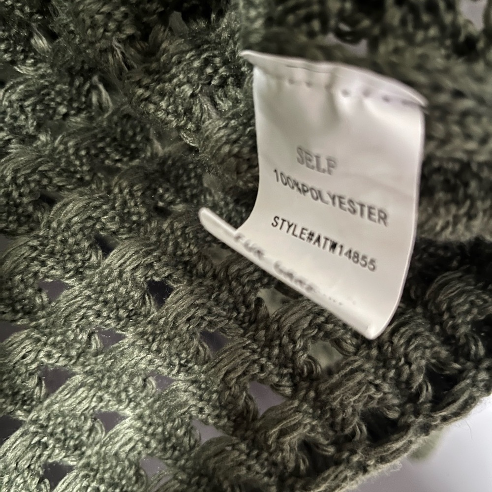 ANDTHEWHY brand waffle knit like hole sweater with collar - Picture 4 of 6